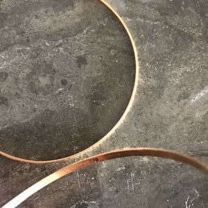 18ct yellow gold bangle set